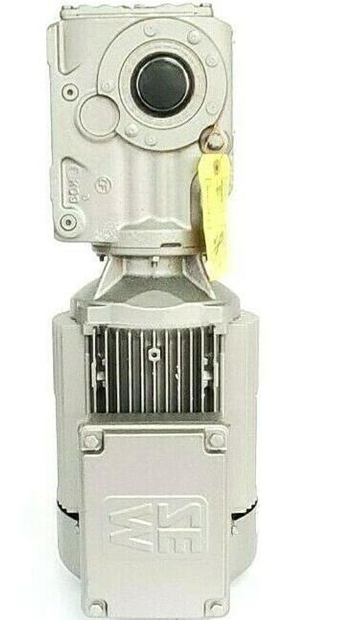 Used SEW-EURODRIVE DFT100L2 5HP 3370RPM MOTOR W/ KAZ37-DT100L2 GEARBOX KAZ37D5100L2