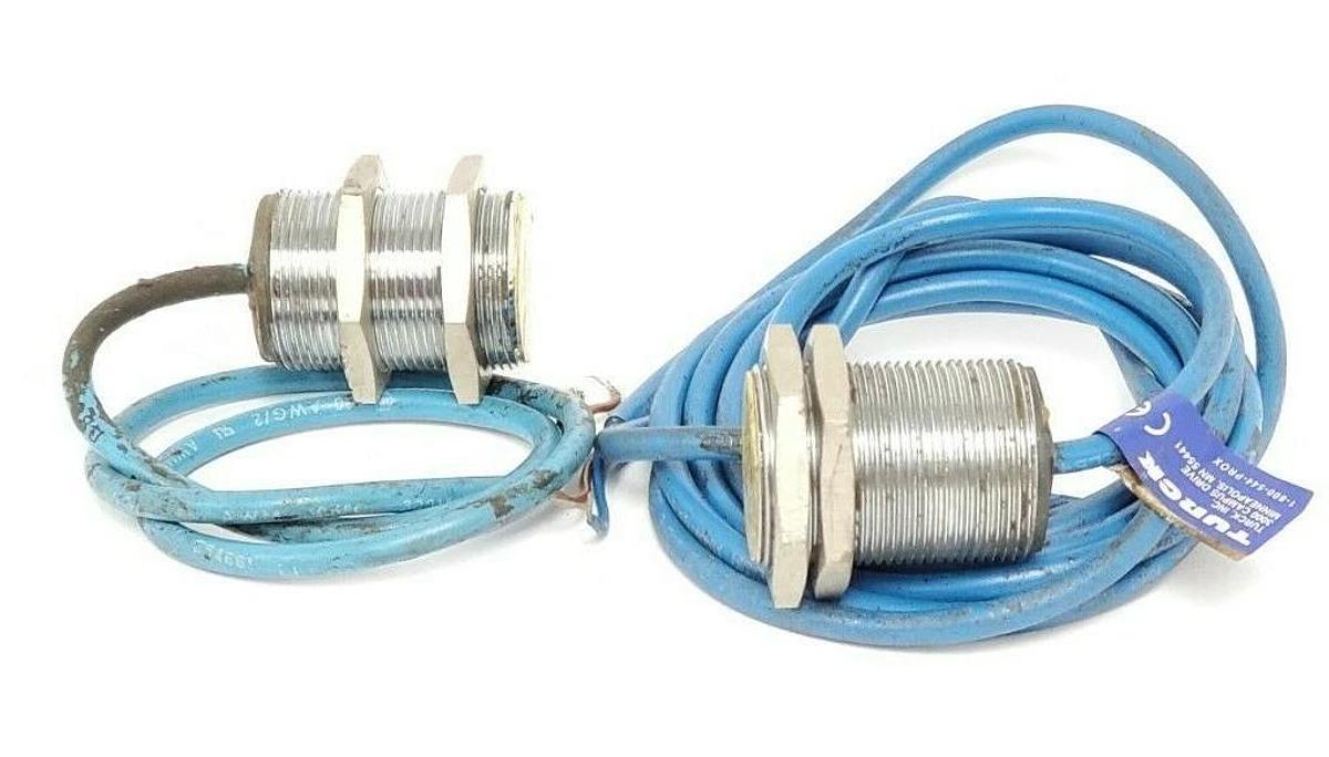 Used LOT OF 2 TURCK BI10-G30-Y0X G-BARREL WITH CABLES BI10-G30-Y0X, 5-30VDC