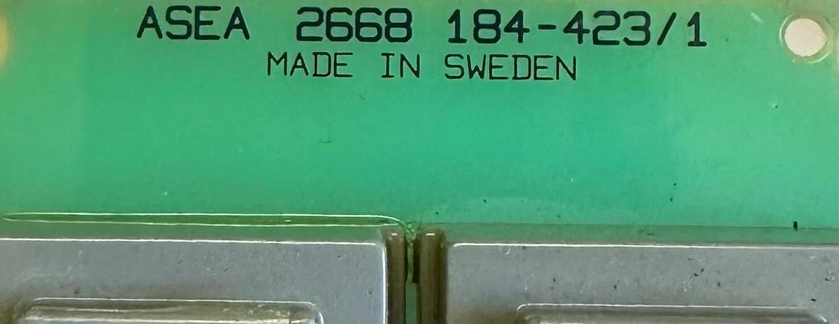 Used ABB YT204001-AT/1 / YT204001AT1 BOARD YXU 170A 7I 2668 184-423/1 26681844231
