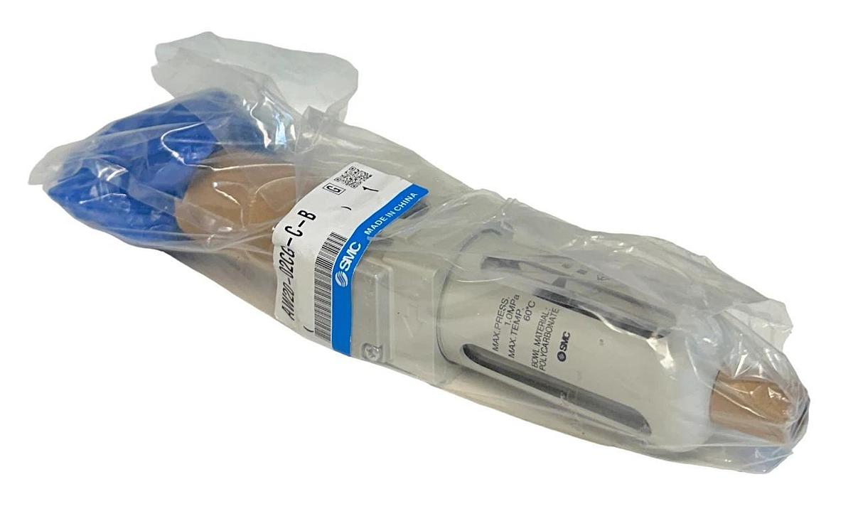 Used SMC AW20-02CG-C-B / AW2002CGCB INTEGRATED FILTER REGULATOR 1.0MPa NSFS