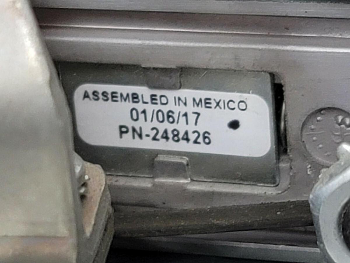 Used NEW ALLEN BRADLEY 248426 DISCONNECT HANDLE