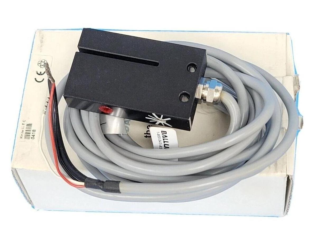 Used NIB DATALOGIC SR2-02 DATASENSOR PHOTOELECTRIC SENSOR 24 VDC 10 KHZ SLOT 2mm