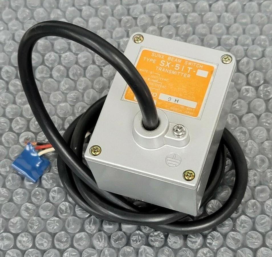 Used MATSUSHITA ELECTRIC SUNX SX-51T BEAM SWITCH TRANSMITTER SX51T