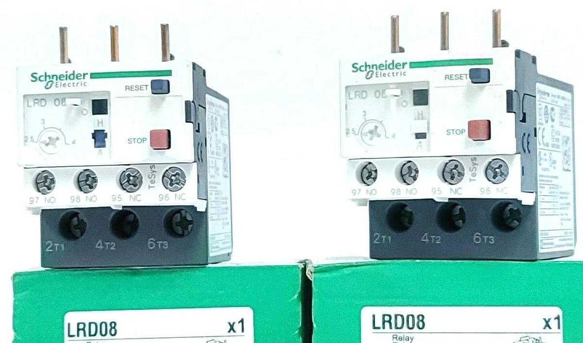 LOT OF 2 NIB SCHNEIDER ELECTRIC LRD08 RELAYS 2.5-4A