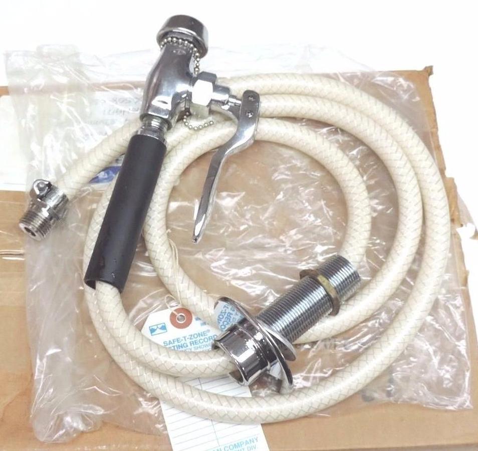 Used SPEAKMAN SE-921 SAFTEY EMERGENCY EQUIPMENT, 6 FT. FLEX. HOSE W/SELF CLOSING VAL