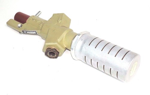 Used NORGREN C0014B POPPETT VALVE W/MUFFLER INLET 300 PSIG MAX. TEMP 175 °F THREAD 1"