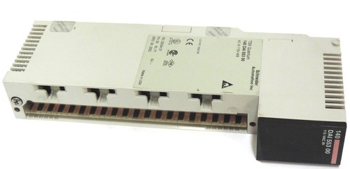 Used SCHNEIDER AUTOMATION TSX QUANTUM 140DAI55300 AC IN 115V 4X8, 140 DAI 553 00