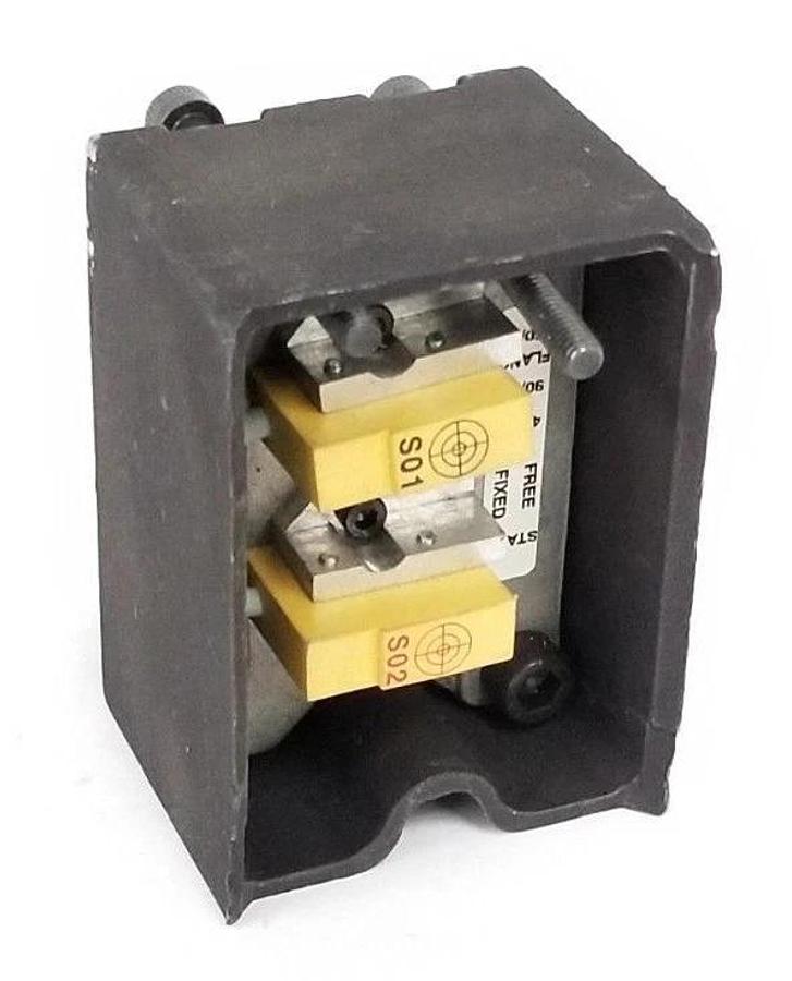 Used TURCK NI2-Q6.5-AN6-0.16-FS4.4X3/S304 PROXIMITY SENSOR MODULE 10-30VDC 150mA