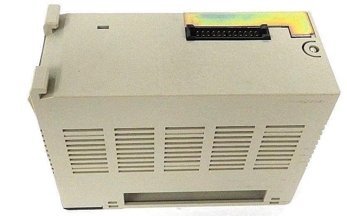 Used NIB OMRON C200HW-PD024 POWER SUPPLY 24 VDC, C200HWPD024