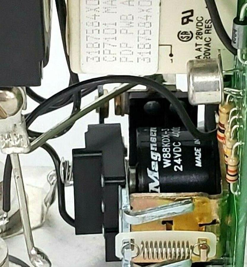 Used FISHER ROSEMOUNT 41B7961X04R UNIT FROM CP7101X1-A4 POWER DISTRIBUTION PANEL