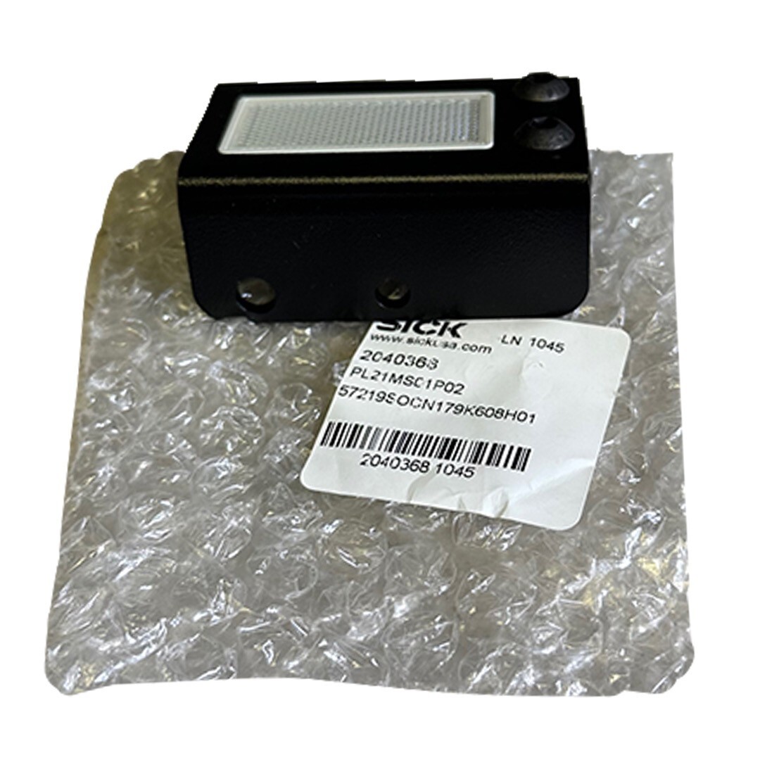 Used NEW SICK PL21MS01P02 / 2040368 REFLECTOR MOUNT