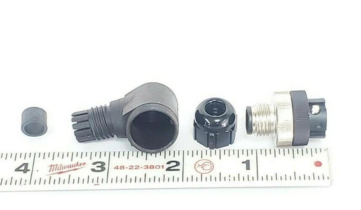 LOT OF 6 NEW BALLUFF C21 DN3-7 1/2" AC CORDSETS 151810