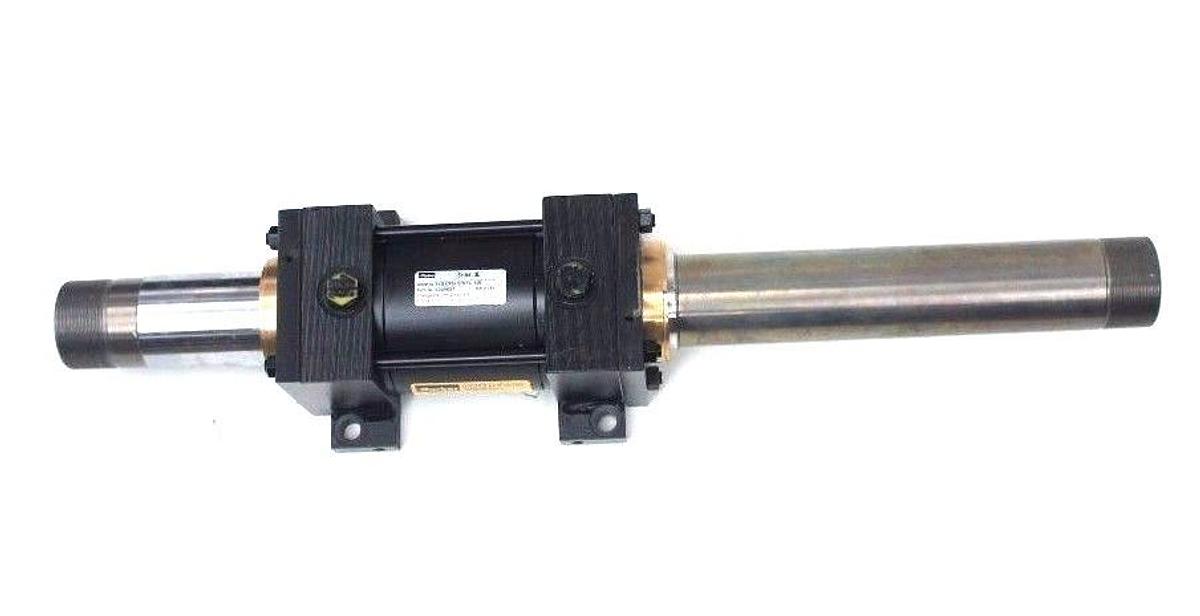 Used NEW PARKER 04.00 KCP3LLTS23A23A 3.000 SERIES 3L CYLINDER 900 PSI HYD