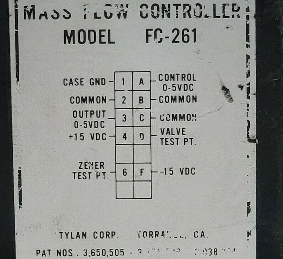 Used TYLAN FC-261 10 SLPM MASS FLOW CONTROLLER 150PSIG FC-261-10SLPM-02