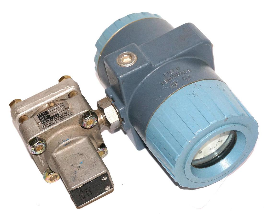 Used NEW FOXBORO 821GM-HS1NM1-AM PRESSURE TRANSMITTER REF. 93400366 ORIGIN. 2A9342