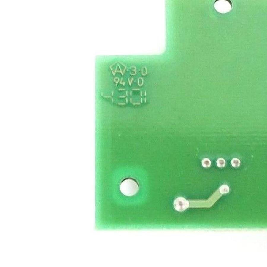 Used GENERIC A-3-0 4 DIGIT DISPLAY BOARD 2000-46 DC56-11EWA