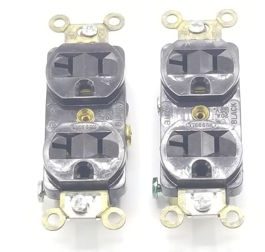 Used LOT OF 2 HUBBELL WC-956 PLUG RECEPTACLES 20A, 125V