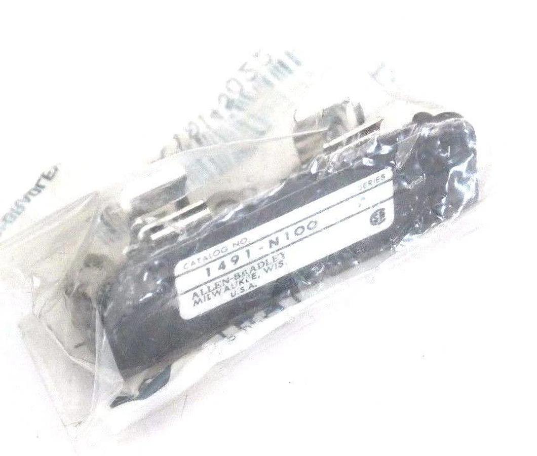 Used LOT OF 4 NEW ALLEN BRADLEY 1491-N100 FUSE BLOCKS SER. A, 0-30AMP, 250V, 1491N100