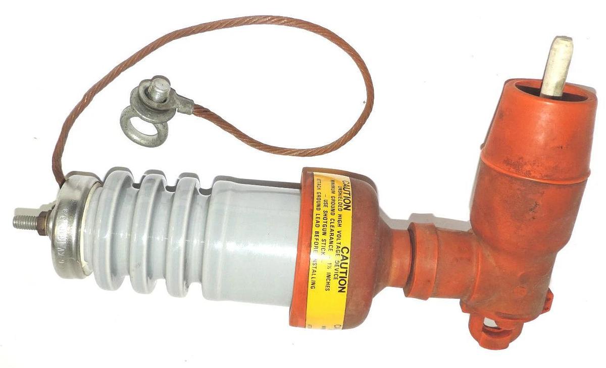 Used OHIO BRASS THOREX 2Q 81, 212202 ARRESTER DA-III RATING 6 KV. GAP 3/8"