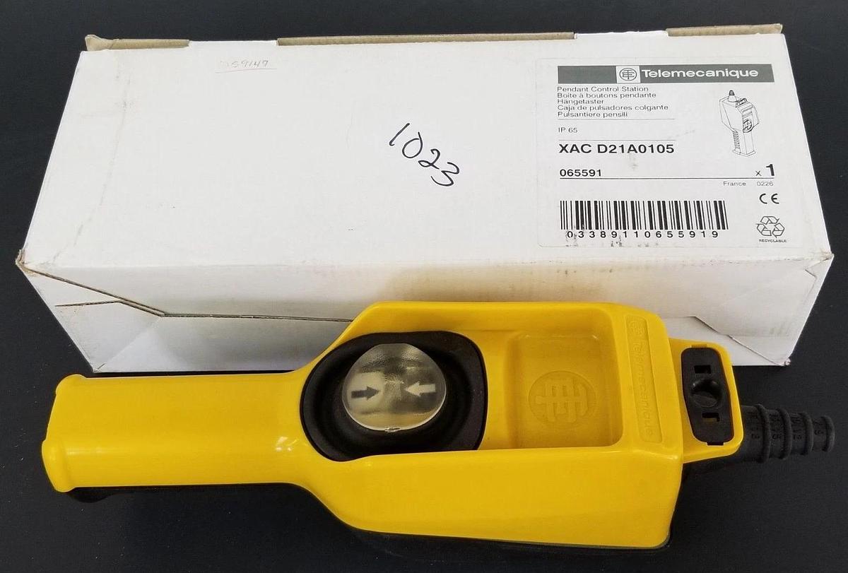 Used NIB TELEMECANIQUE XAC D21A0105 PENDANT CONTROL STATION XACD21A0105