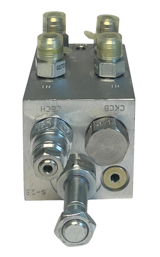 Used SUN HYDRAULICS A103-14U-B01 / 0LC7-A2 / 6013526-R5 HYDRAULIC VALVE 13526 NSNP