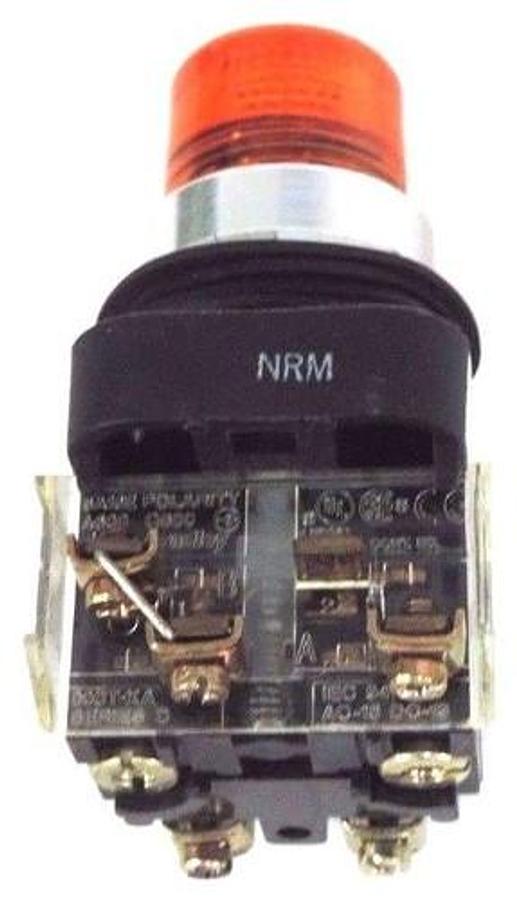 Used ALLEN BRADLEY 800T-PT16 PUSHBUTTON AMBER SER. T W/ 40171-002-01 COIL & 800T-XA