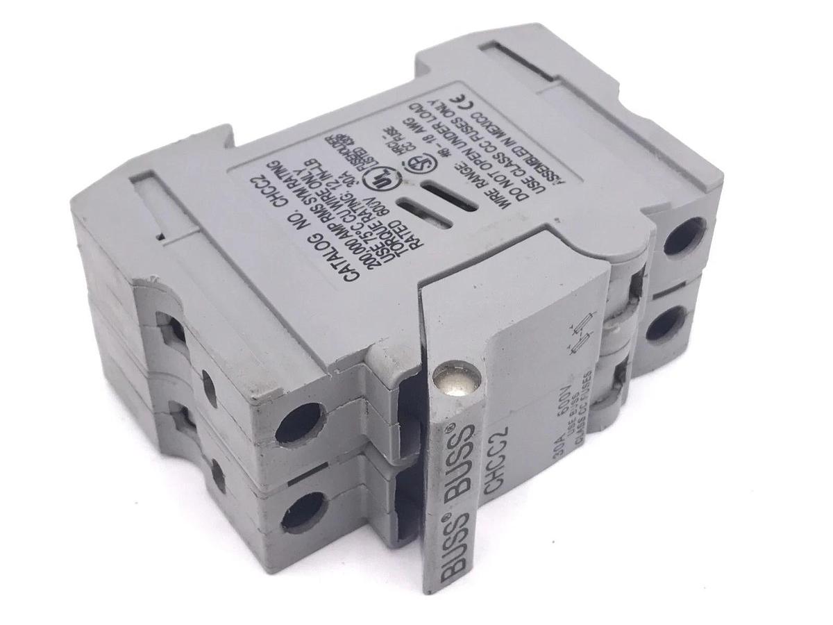 Used COOPER BUSSMANN CHCC2 FUSE BLOCK 30 AMP, 600V W/ FNQ-R-19 FUSES