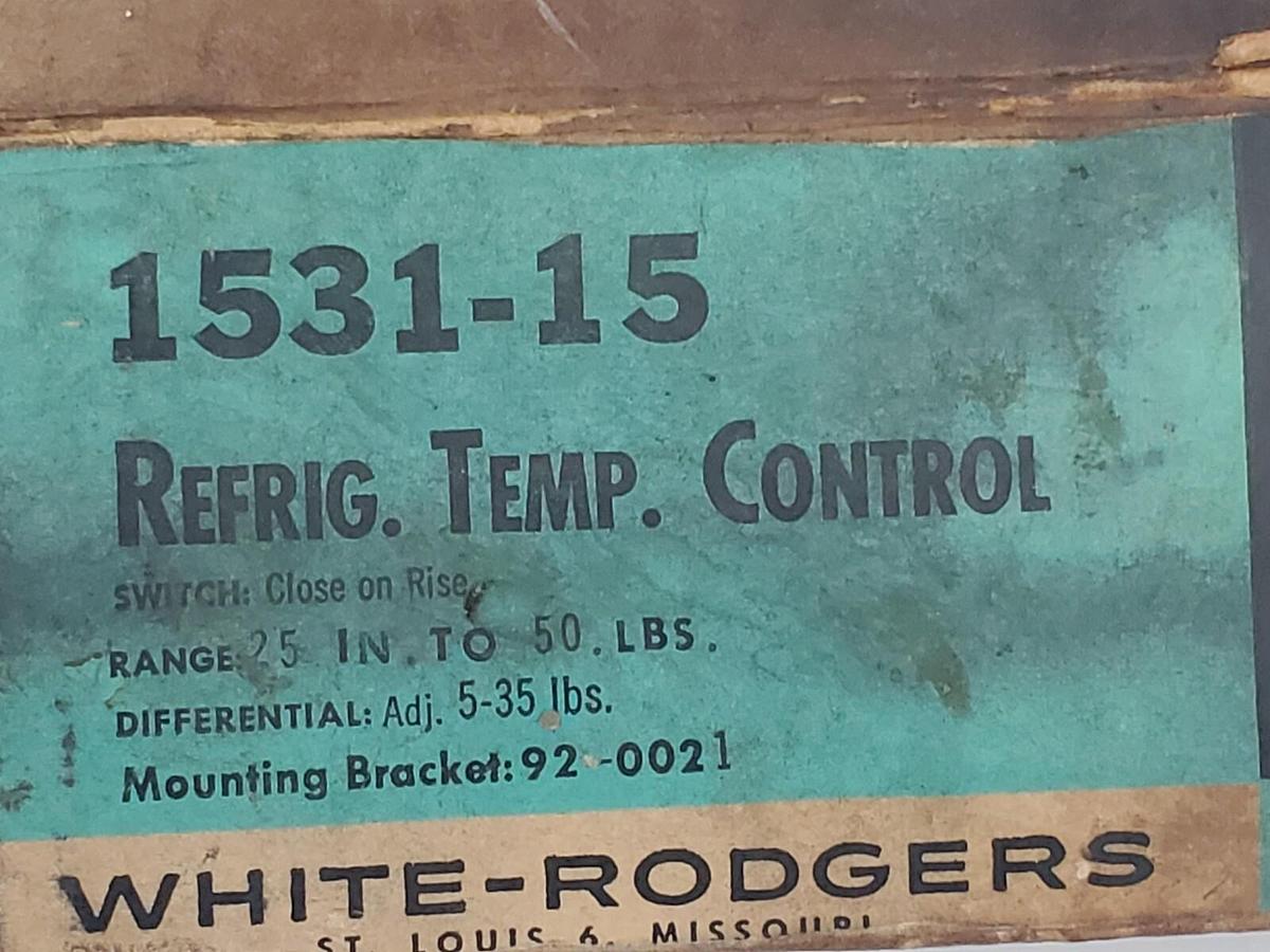 Used NEW WHITE-RODGERS 1531-15 REFRIG. TEMP. CONTROL 153115