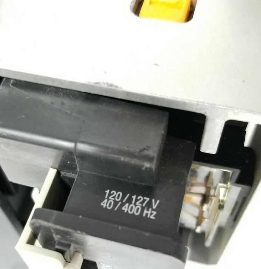 Used TELEMECANIQUE LC1-F265 CONTACTOR 265A 3P W/ LX1-FH-1272 COIL 120/127VAC LA1DN11