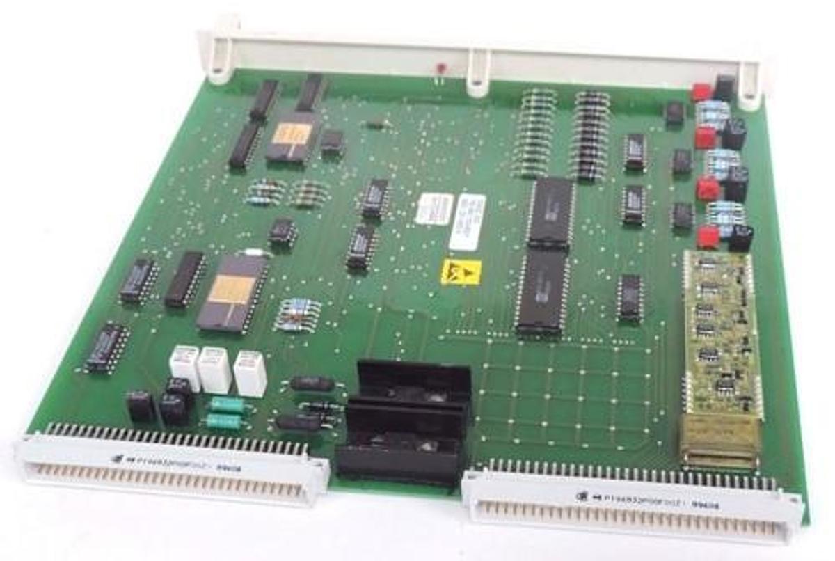 Used ABB DSQC 233 EXTERNAL AXIS BOARD DSQC233, YB 560 103-BS/1, 6821 021-603 A