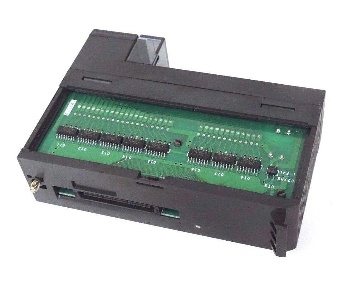 Used MITSUBISHI A1SY41 OUTPUT MODULE 1AMP, 12/24VDC, 32POINT