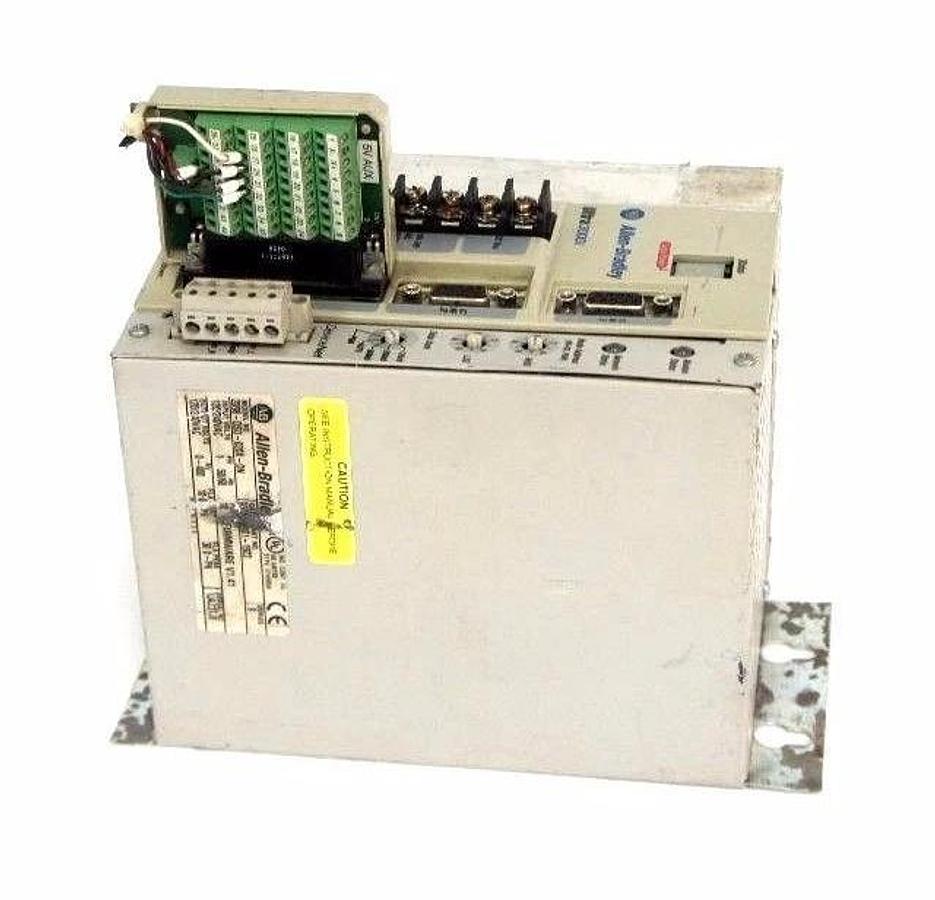 Used ALLEN BRADLEY 2098-DSD-020X-DN ULTRA 3000I DRIVE SER.B F/W: V1.41 P/N: 9101-1923