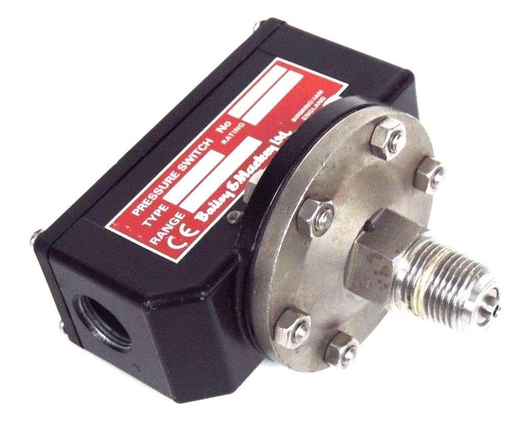 Used BAILEY & MACKEY TYPE 1351 PRESSURE SWITCH 55350, 5A, 250V, 14/200BAR