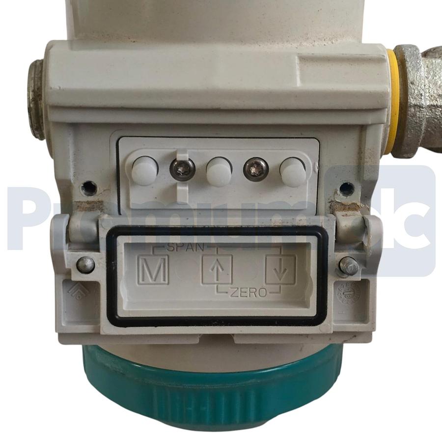 Used Siemens 7MF4033-1AA10-1AC7-Z SITRANS P DS III Pressure Transmitter + 7MF9011-4FA