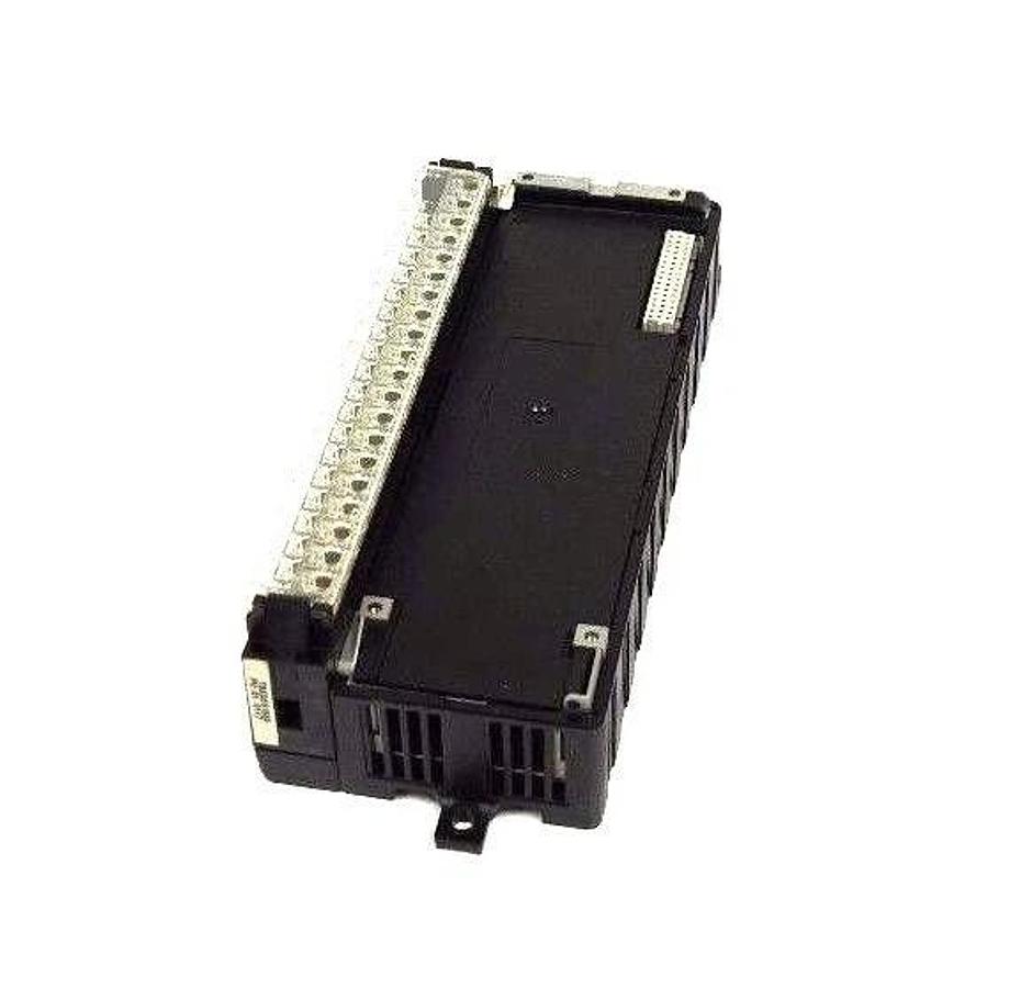 Used NIB SCHNEIDER AUTOMATION TBXDES1633 INPUT TBX7 SOCK. 16I 48VDC TBX-DES-1633