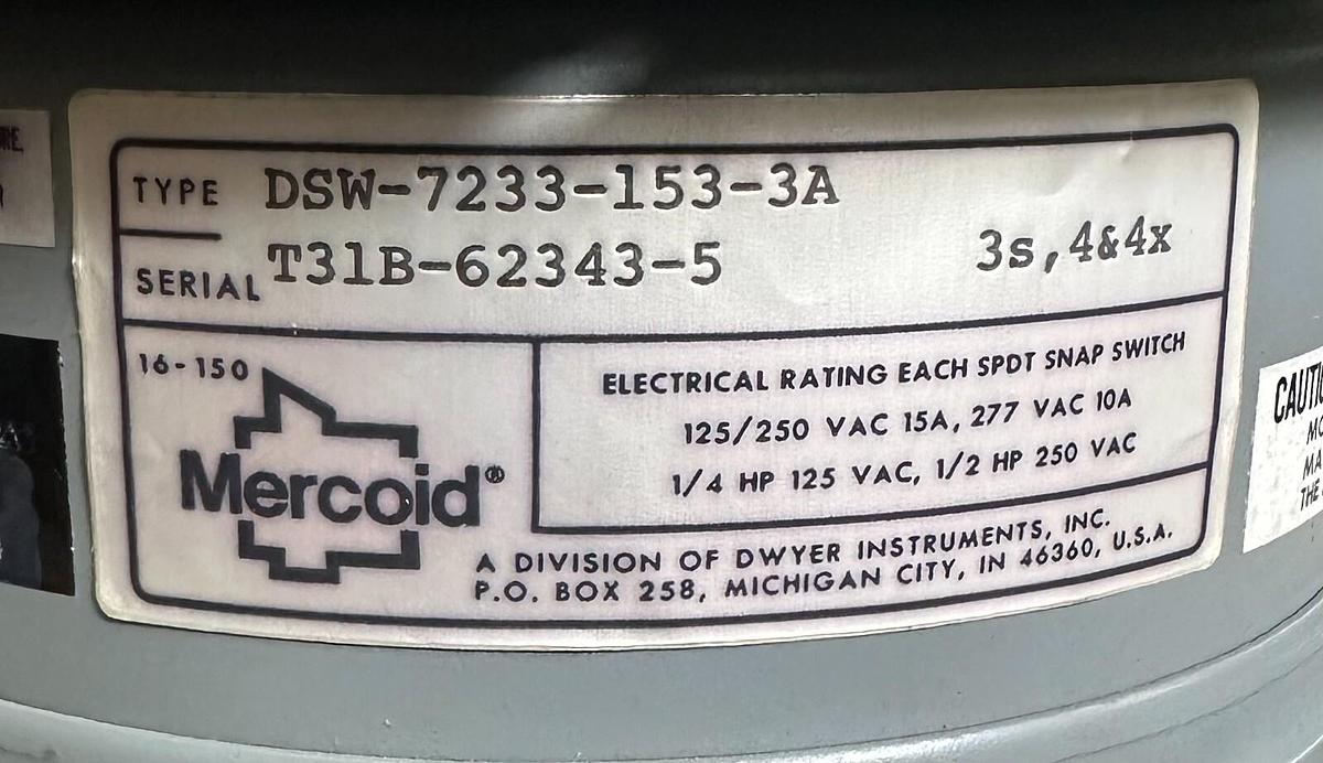 Used NEW MERCOID CONTROL DSW-7233-153-3A / DSW72331533A WEATHERPROOF PRESSURE SWITCH