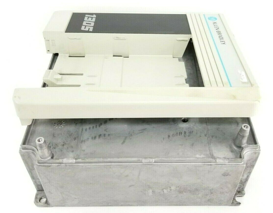 Used ALLEN BRADLEY 42305-012 FRONT COVER & HEATSINK FOR 1305 DRIVE 42305012