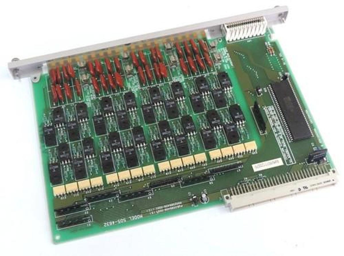 Used SIEMENS 505-4632 OUPUT MODULE 24~110 VAC OUTPUT 5054632