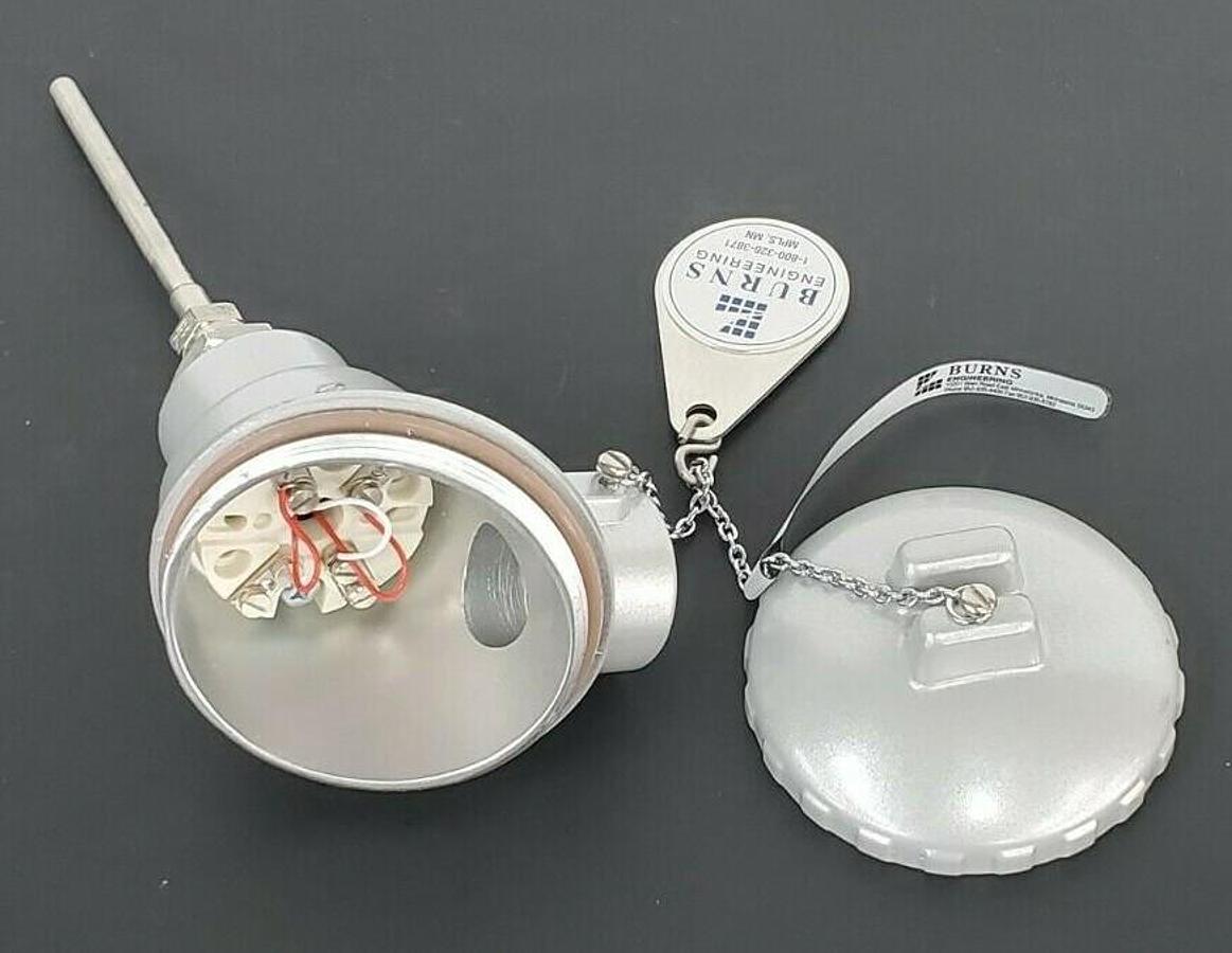 Used NEW BURNS ENGINEERING SERIES 200 VARIABLE IMMERSION SENSOR 200B10A2A040