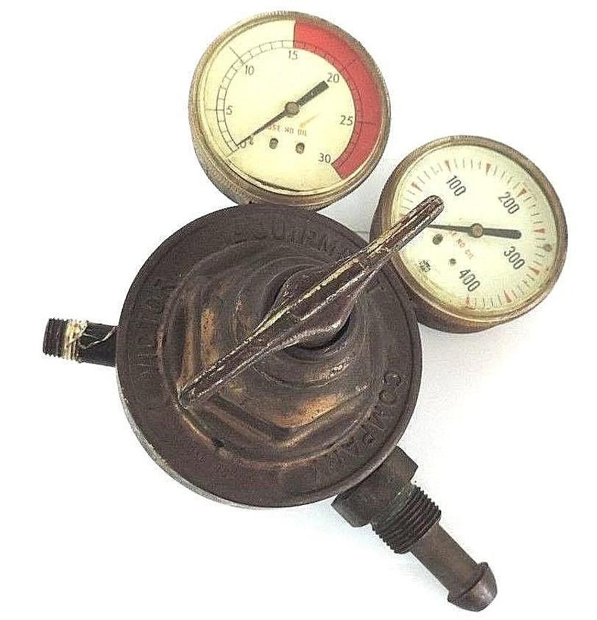 Used VICTOR 2478041 COMPRESSED GAS REGULATOR