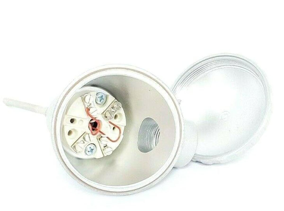 Used NEW BURNS ENGINEERING SERIES 200 VARIABLE IMMERSION SENSOR 200B10A2A040
