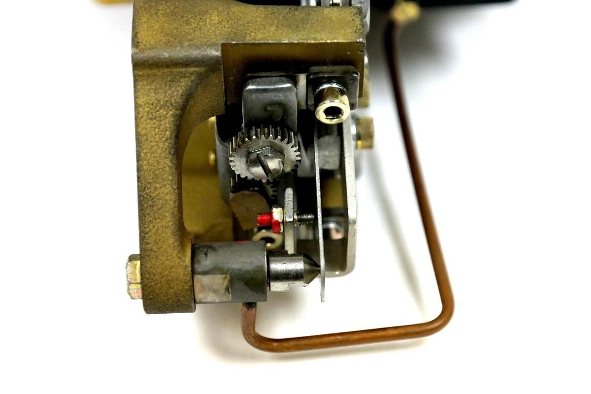 Used KENT-TAYLOR ABB N-AA 0111021702 DELTAPI N TRANSMITTER NAA 79/90533/188 2"