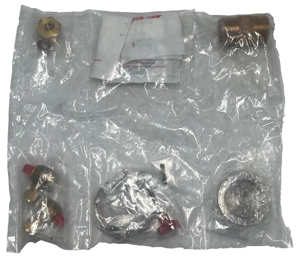 Used EDWARDS VACUUM KIT: C10517395 NW50 CENTERING RING & C10516401 NW40 CLAMPING RING