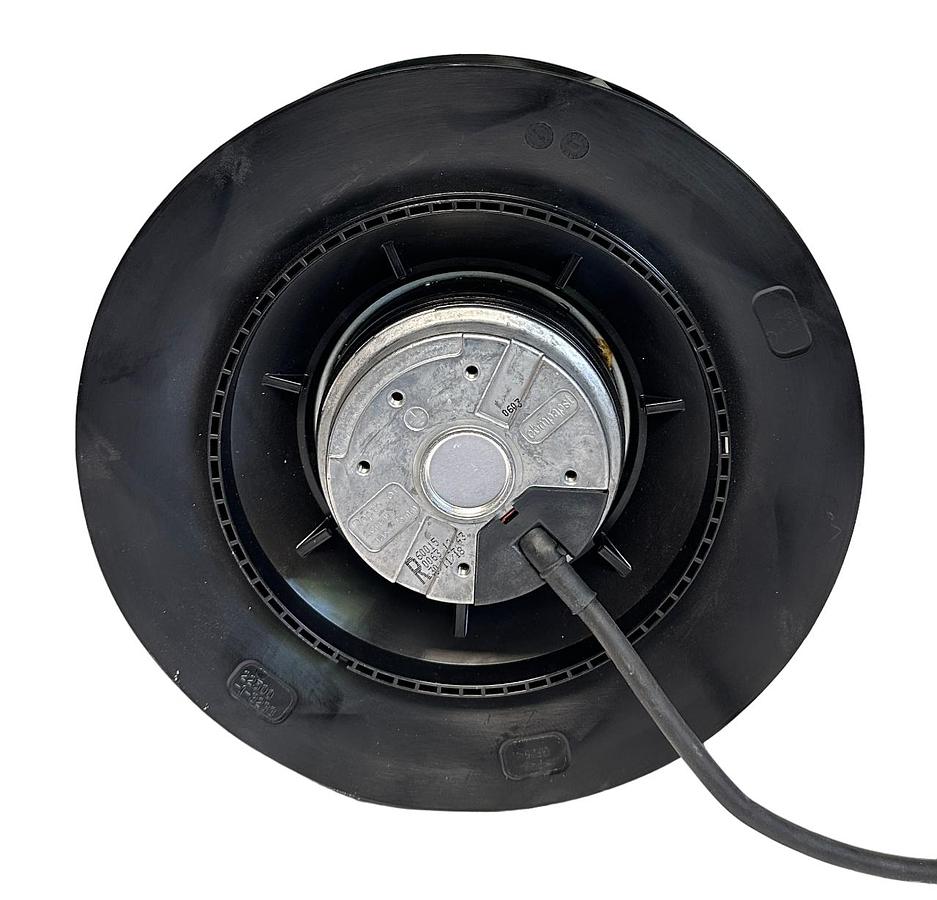 Used EBM-PAPST R2E225-RA92-09 / R2E225RA9209 CENTRIFUGAL FAN 230VAC 50/60Hz NSNP