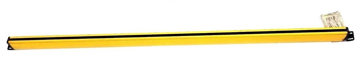 Refurbished HONEYWELL 3LC72 LIGHT CURTAIN DETECTOR 3 TRANSMITTER 72'' 9674412 (REPAIRED)