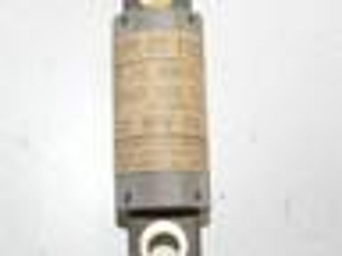 Used LOT OF 2 RELIANCE ELECTRIC RFV 70 FUSES 70AMP 500VAC RECTIFER TYPE RFV70
