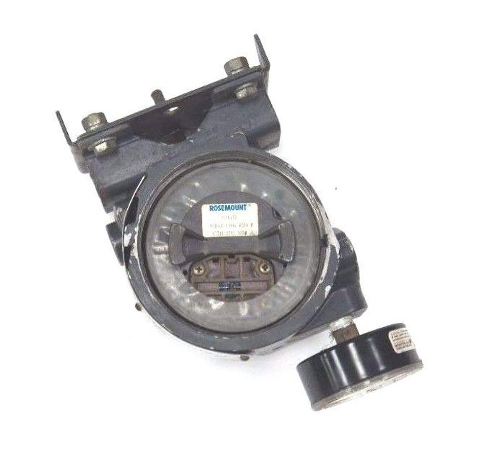 Used CASCADE AUTOMATION 3311DS1J1B2 PRESSURE TRANSMITTER W/ GAUGE