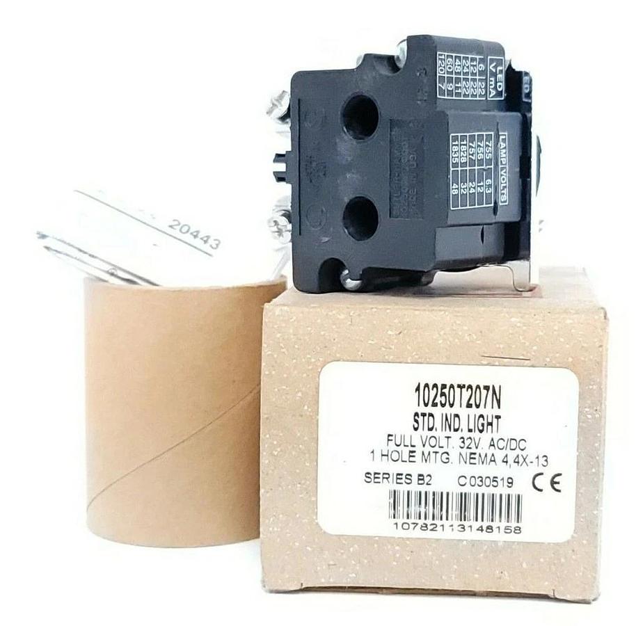 Used NIB EATON CUTLER-HAMMER 10250T207N STD. IND. LIGHT FULL VOLT 32V AC/DC