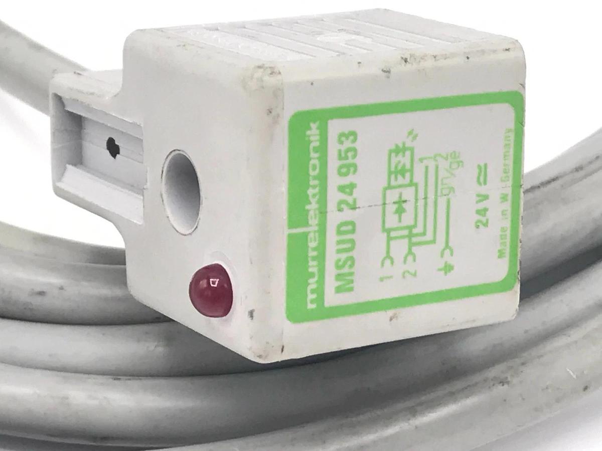 Used MURR ELEKTRONIK MSUD 24953 VALVE PLUG CORD SET 24V