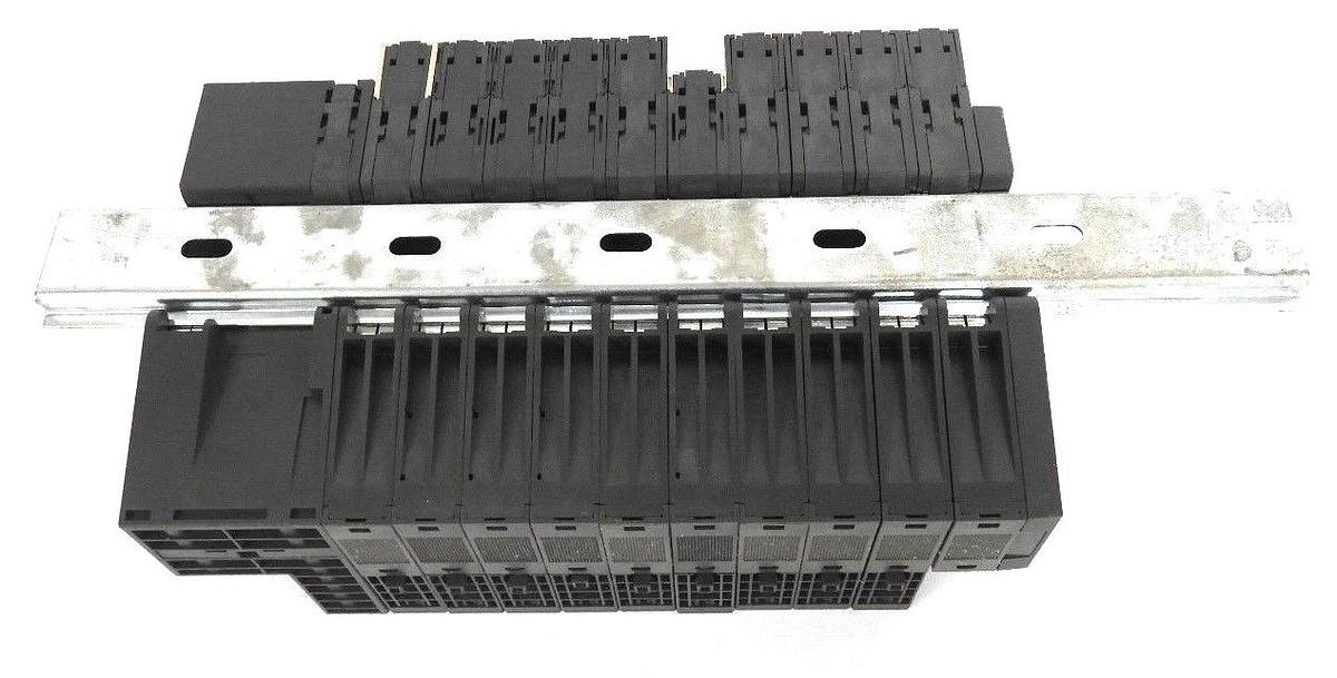 Used SIEMENS 5136-DNS-200S REV. 02.004, 6ES7 138-4CB10-0AB0, 6ES7 131-4BD01-0AA0